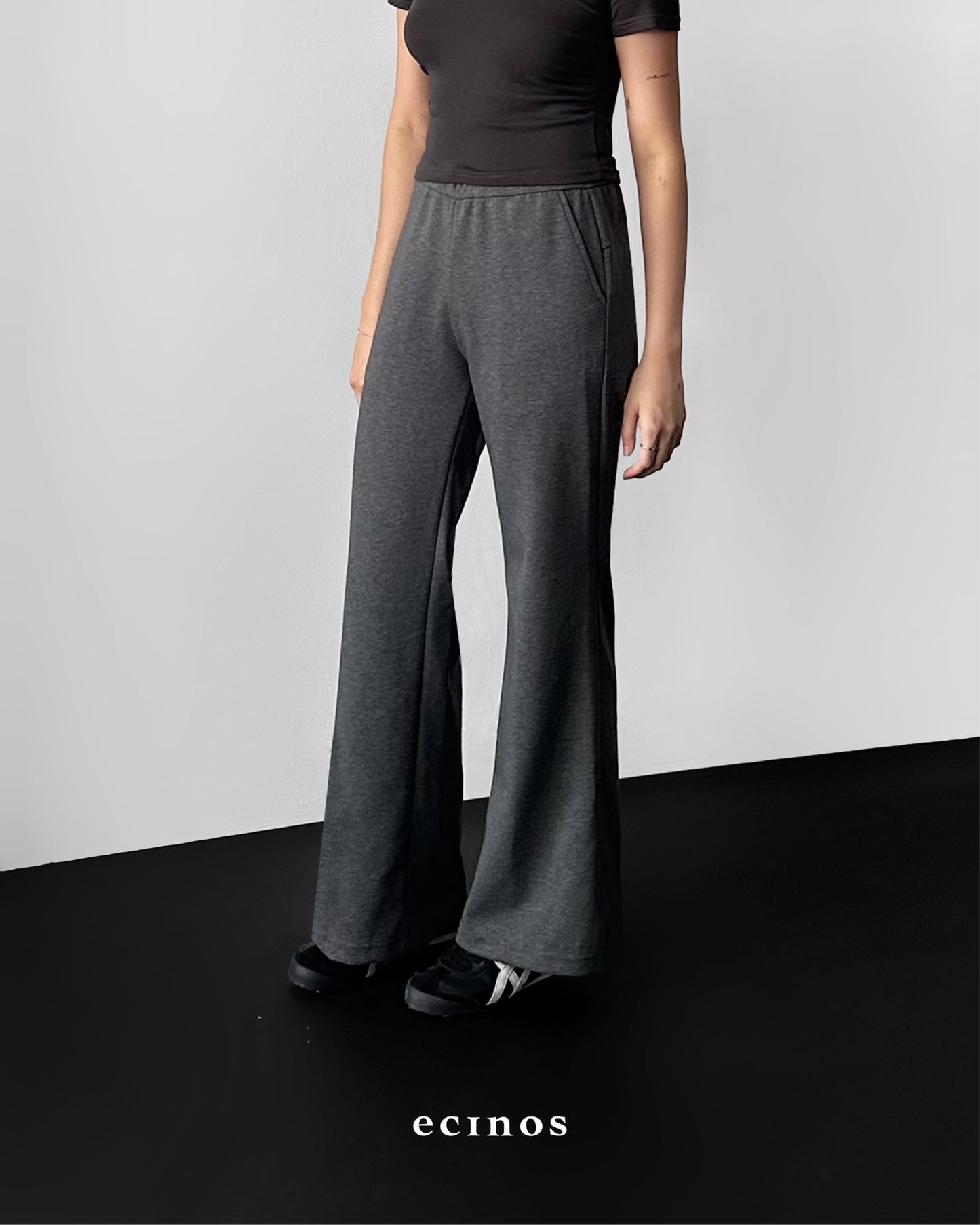 ECINOS - CORE Flared Heavyweight Pants