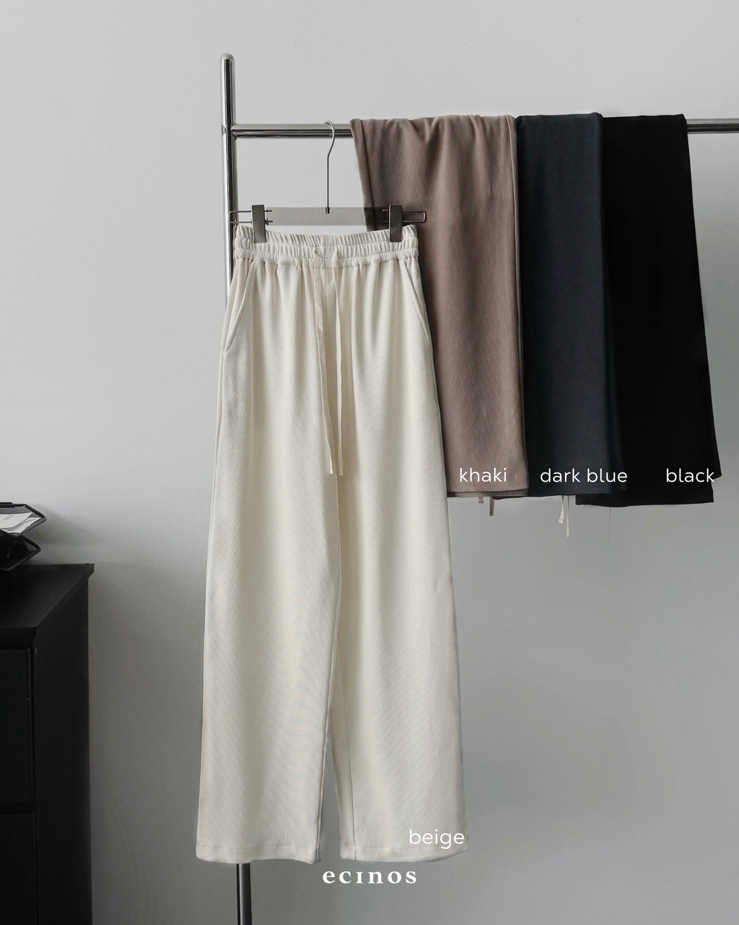 ECINOS - Designer Ribbed Pants