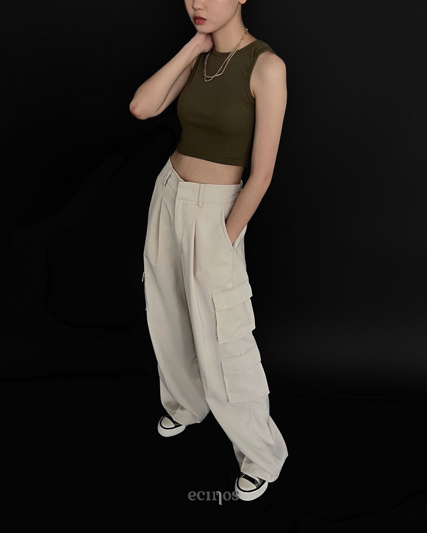 ECINOS - Darkest Cargo Pants