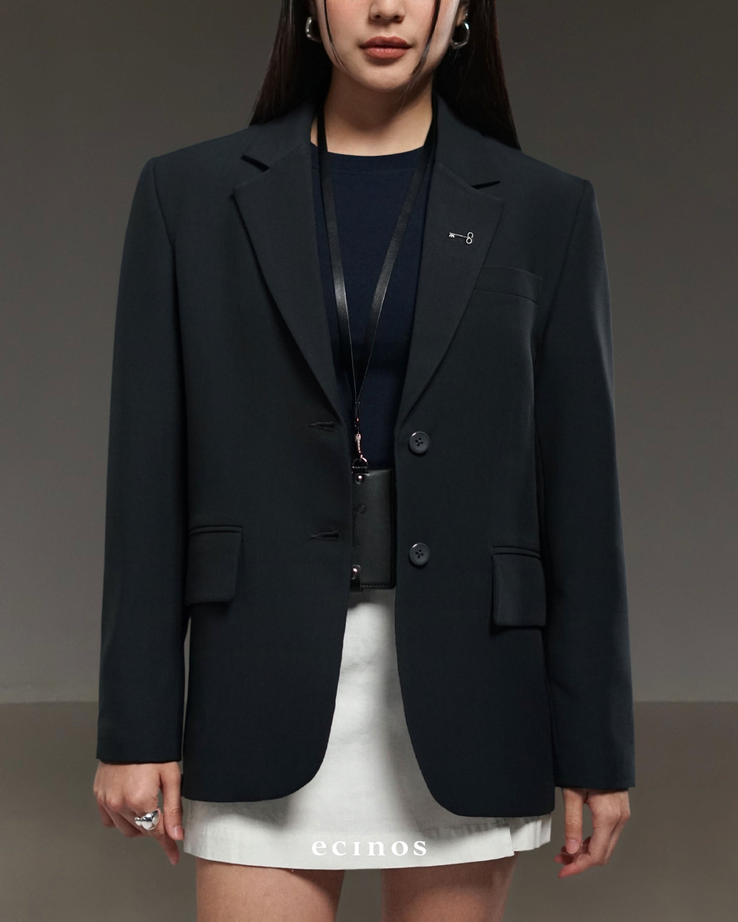 ECINOS - Tailored Oversized Blazer