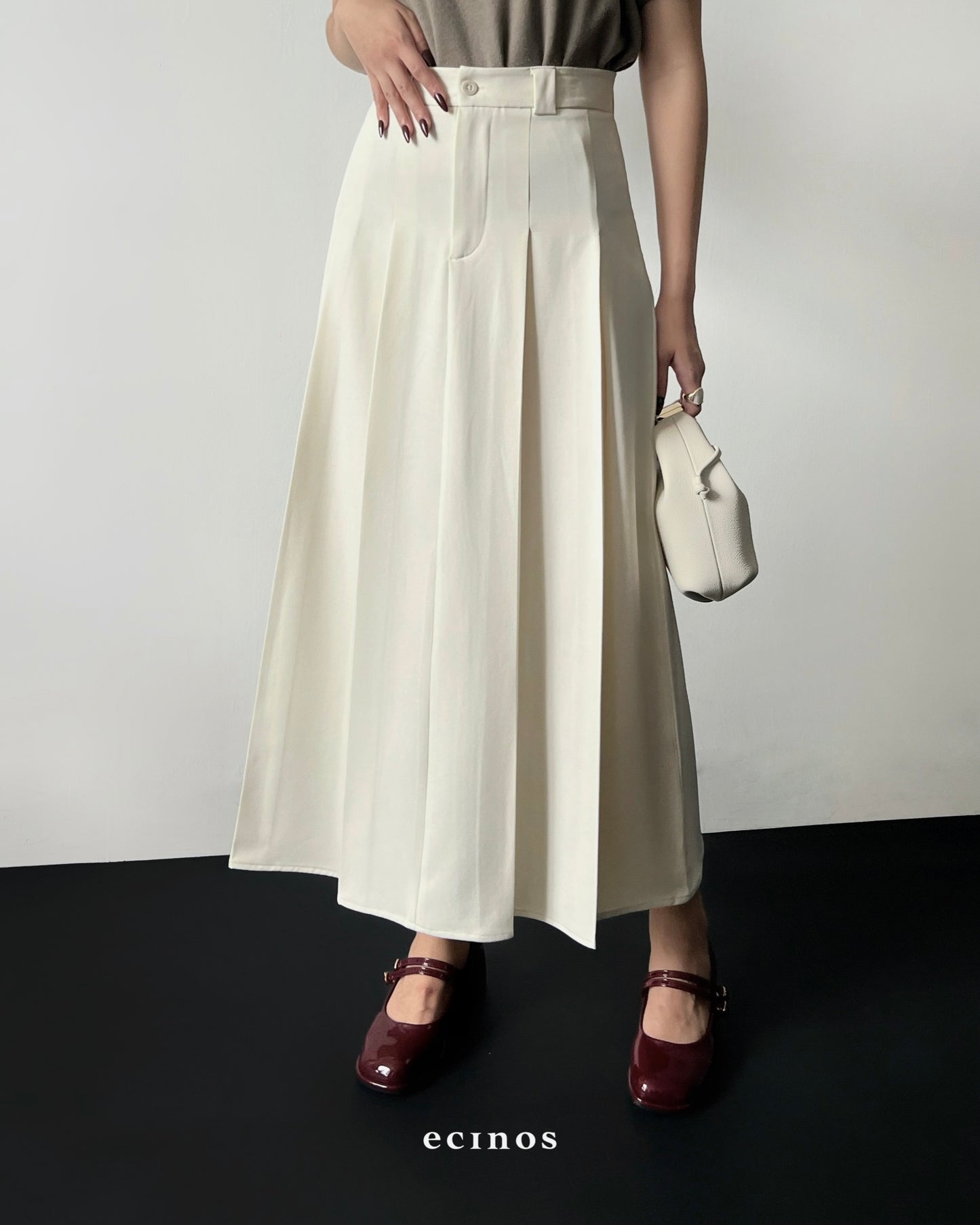 ECINOS - Centuries Pleated Skirt