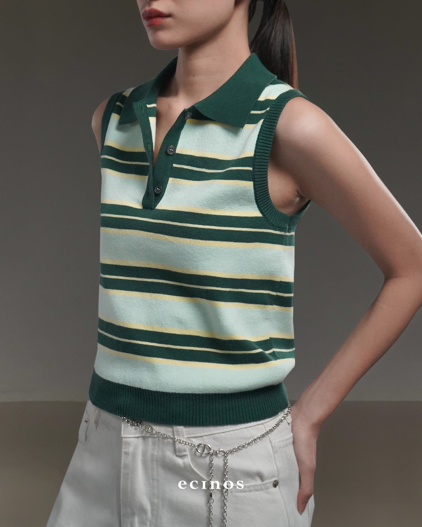 ECINOS - Ollie Knitted Polo Vest