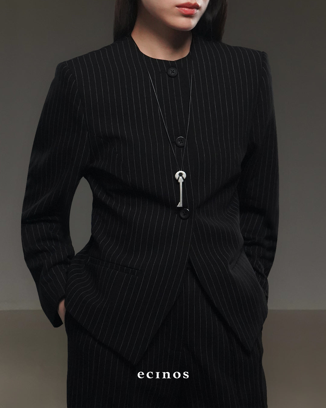 ECINOS - Andrea Tailored Fitted Blazer