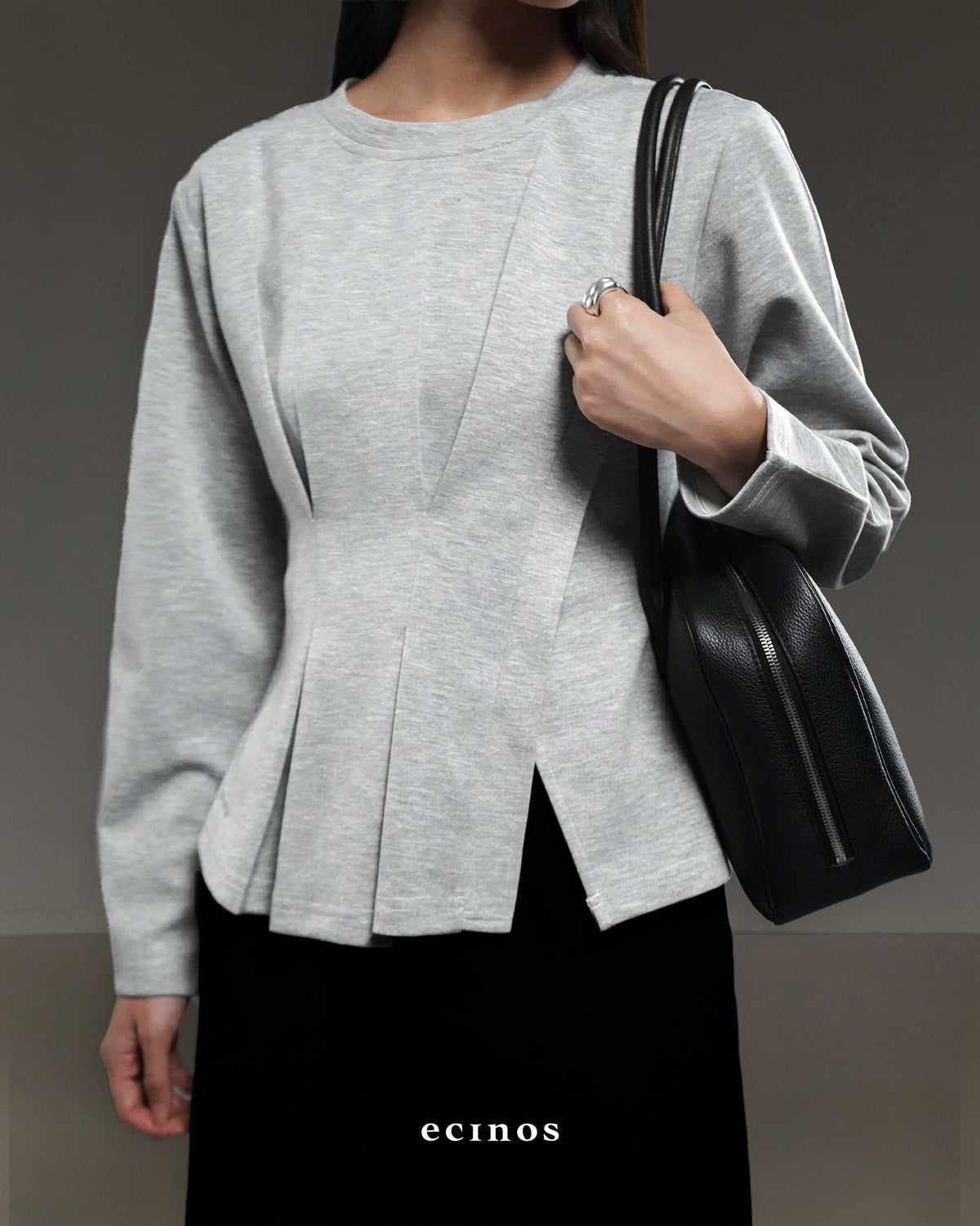 ECINOS - Serena Pleated Top