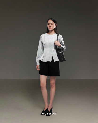 ECINOS - Serena Pleated Top