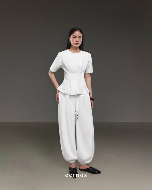 ECINOS - Serena Pleated Top