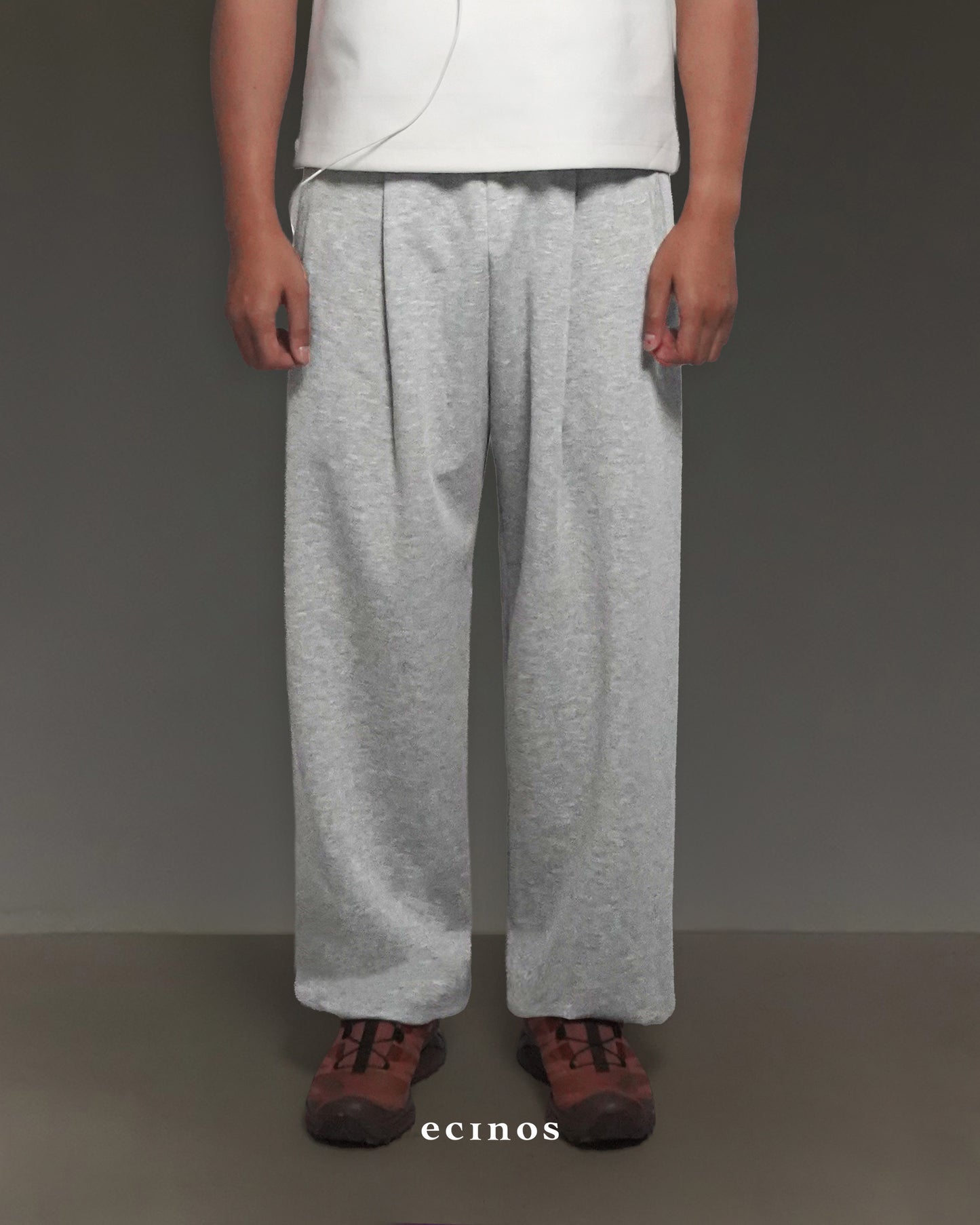 ECINOS Man - Oliver Pleated Wide Sweatpants
