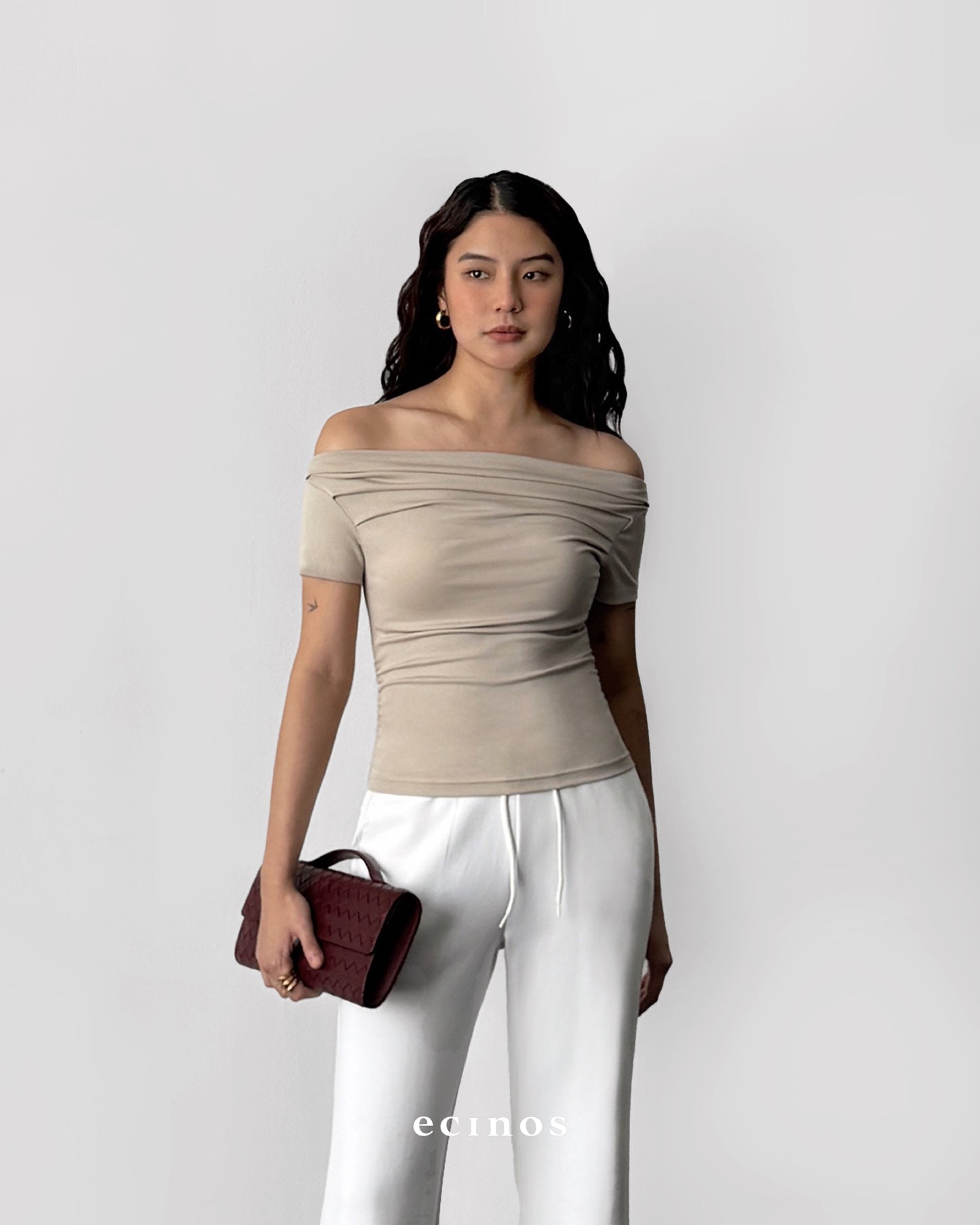 ECINOS - CORE Fitted Off Shoulder Tencel Top