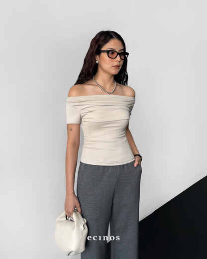 ECINOS - CORE Fitted Off Shoulder Tencel Top