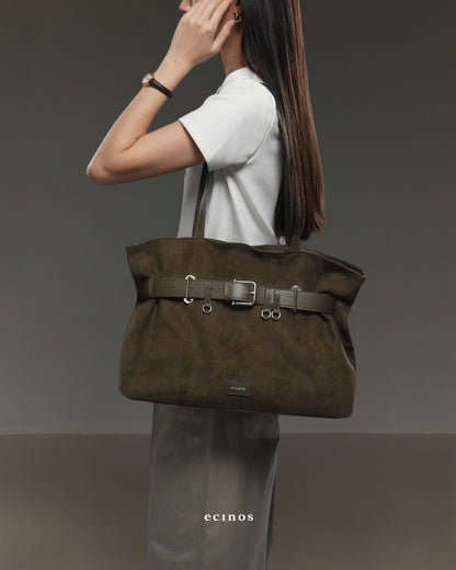 ECINOS Atelier - Dué Buckle Suede Bag
