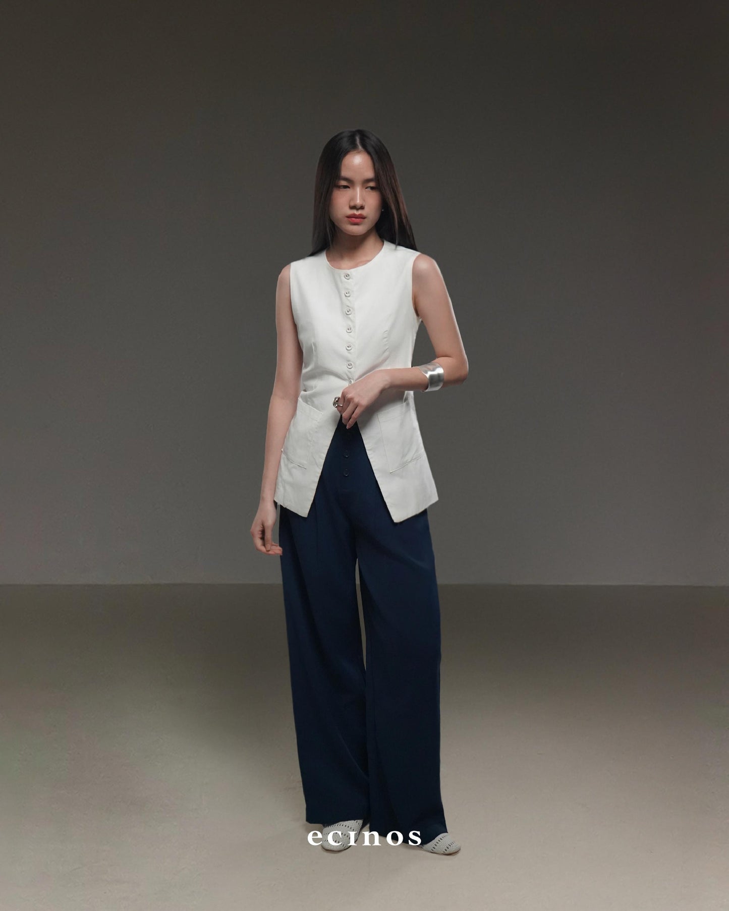 ECINOS - Peggy High-Waisted Pants