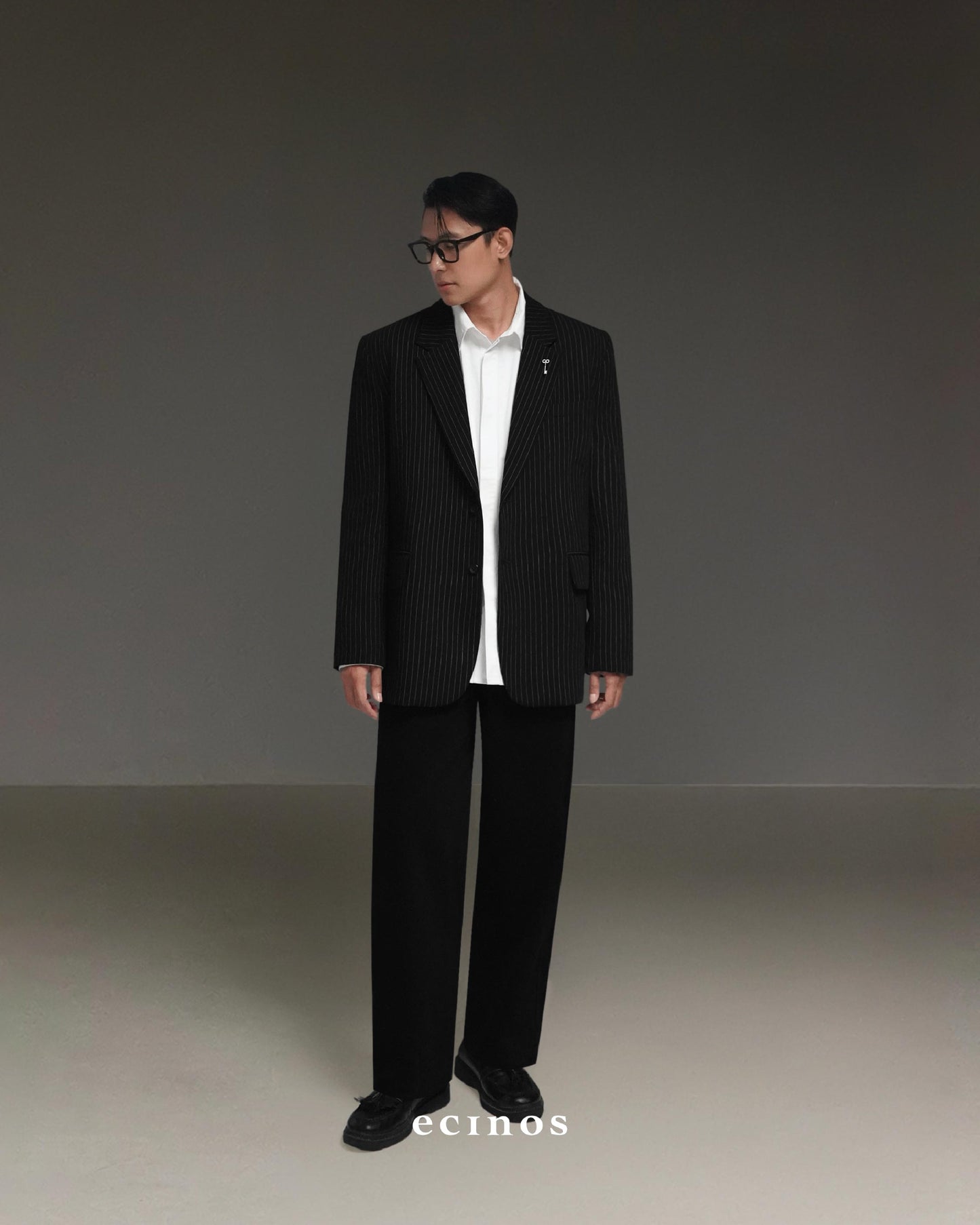 ECINOS Man - DENIM Straight Jeans (Man Version)