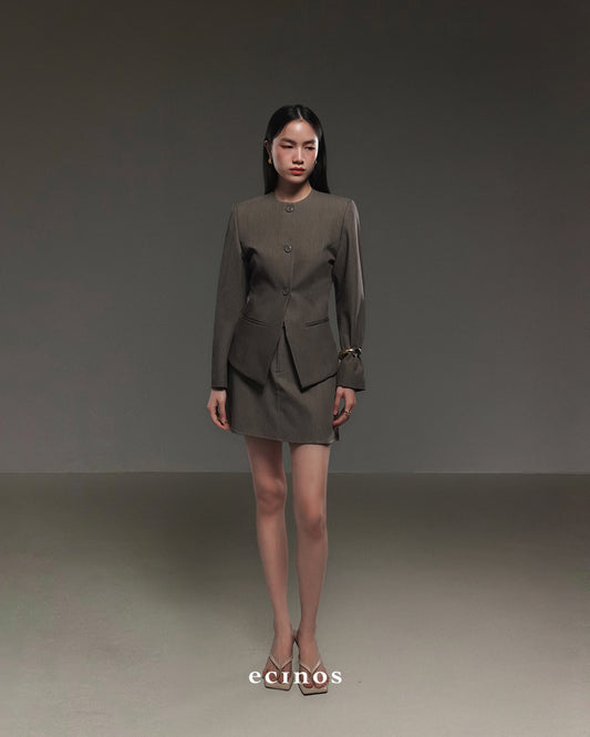 ECINOS - Andrea Tailored Fitted Blazer