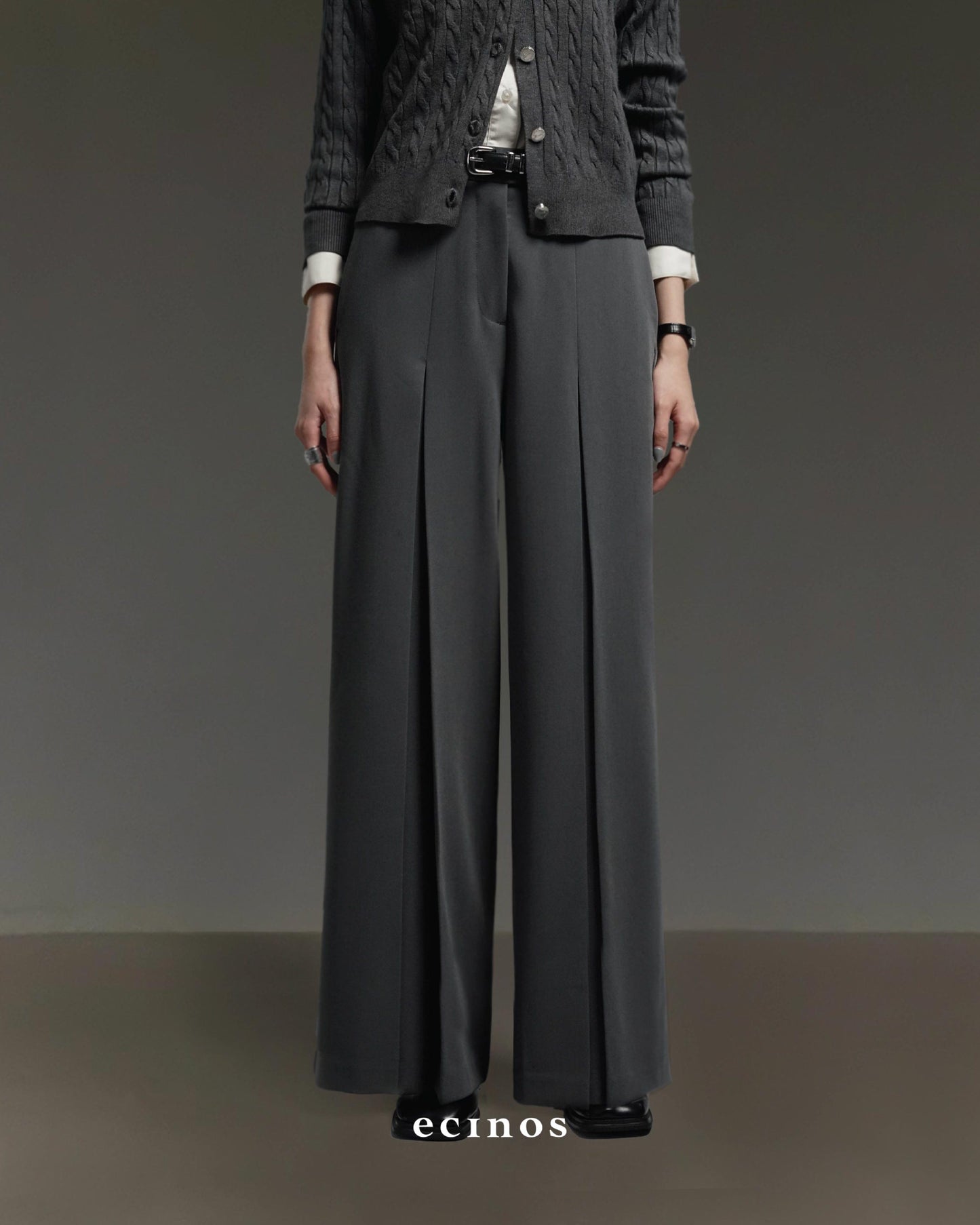 ECINOS - Rowan Pleated Wide Leg Trousers