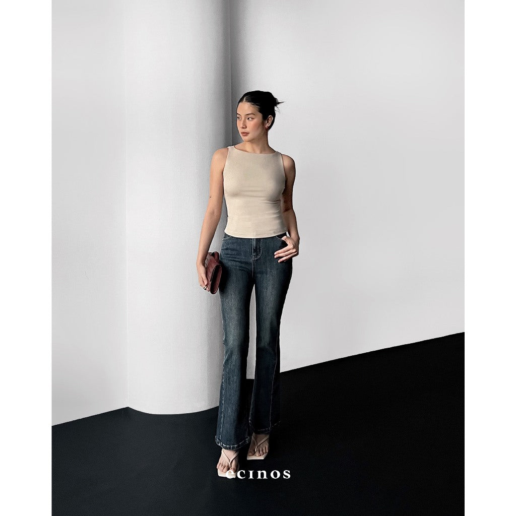 ECINOS - CORE Fitted Boatneck Tencel Top