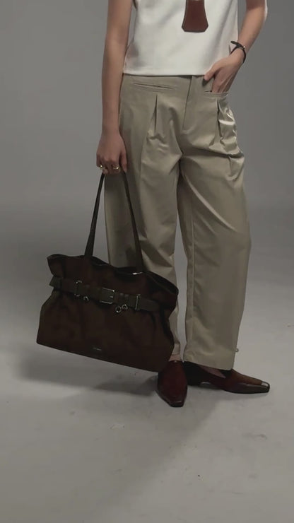 ECINOS Atelier - Dué Buckle Suede Bag